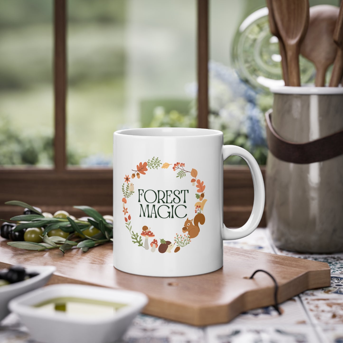 Witchy Forest Magic Tasse - magisches Hexendesign mit floralem Kranz und Schriftzug